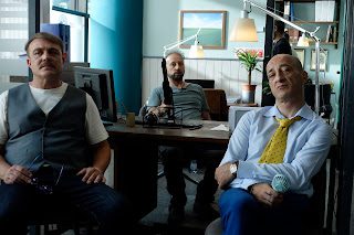 Bang-Bank-L-occasione-fa-l-uomo-morto-film