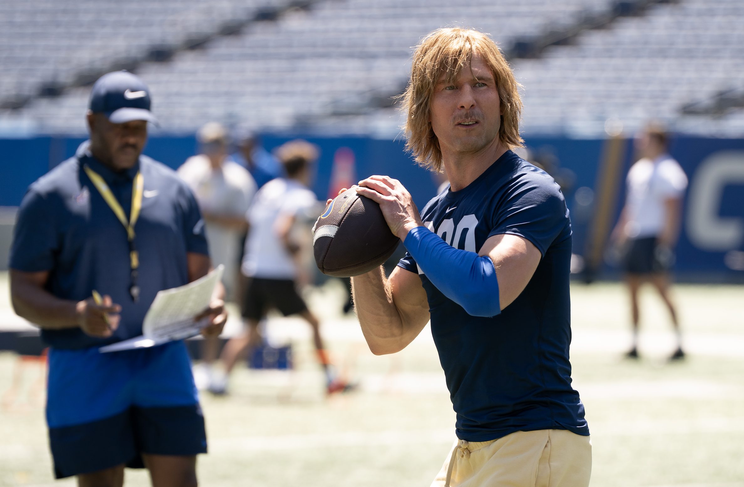 GLEN-POWELL-chad-powers